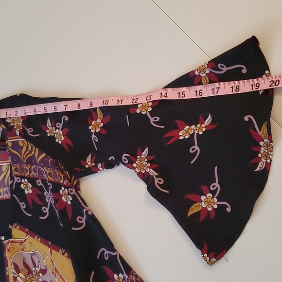 Blouse - Picture 5 of 9